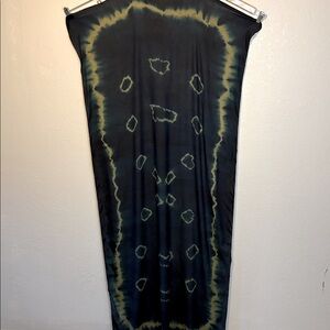 Vintage silk chiffon navy blue/green tie dye scarf